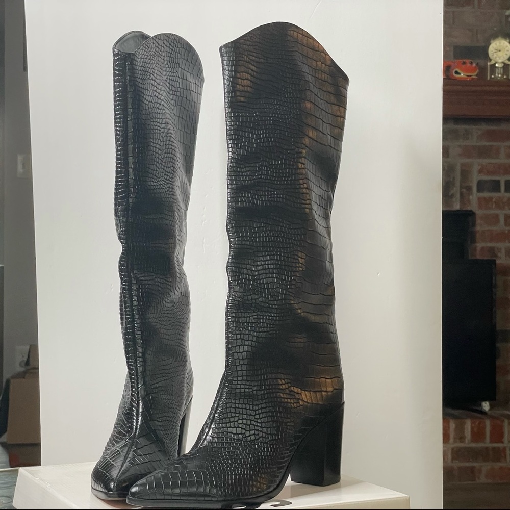 Schutz Analeah Black Croc Leather Boots
